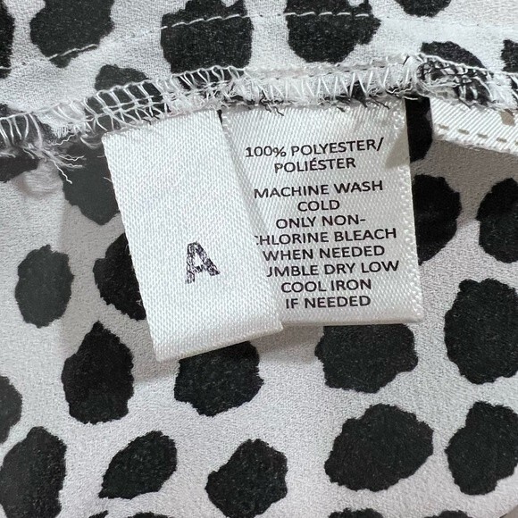 Ann Taylor Loft black and white Dalmatian print top size small - Picture 6 of 7
